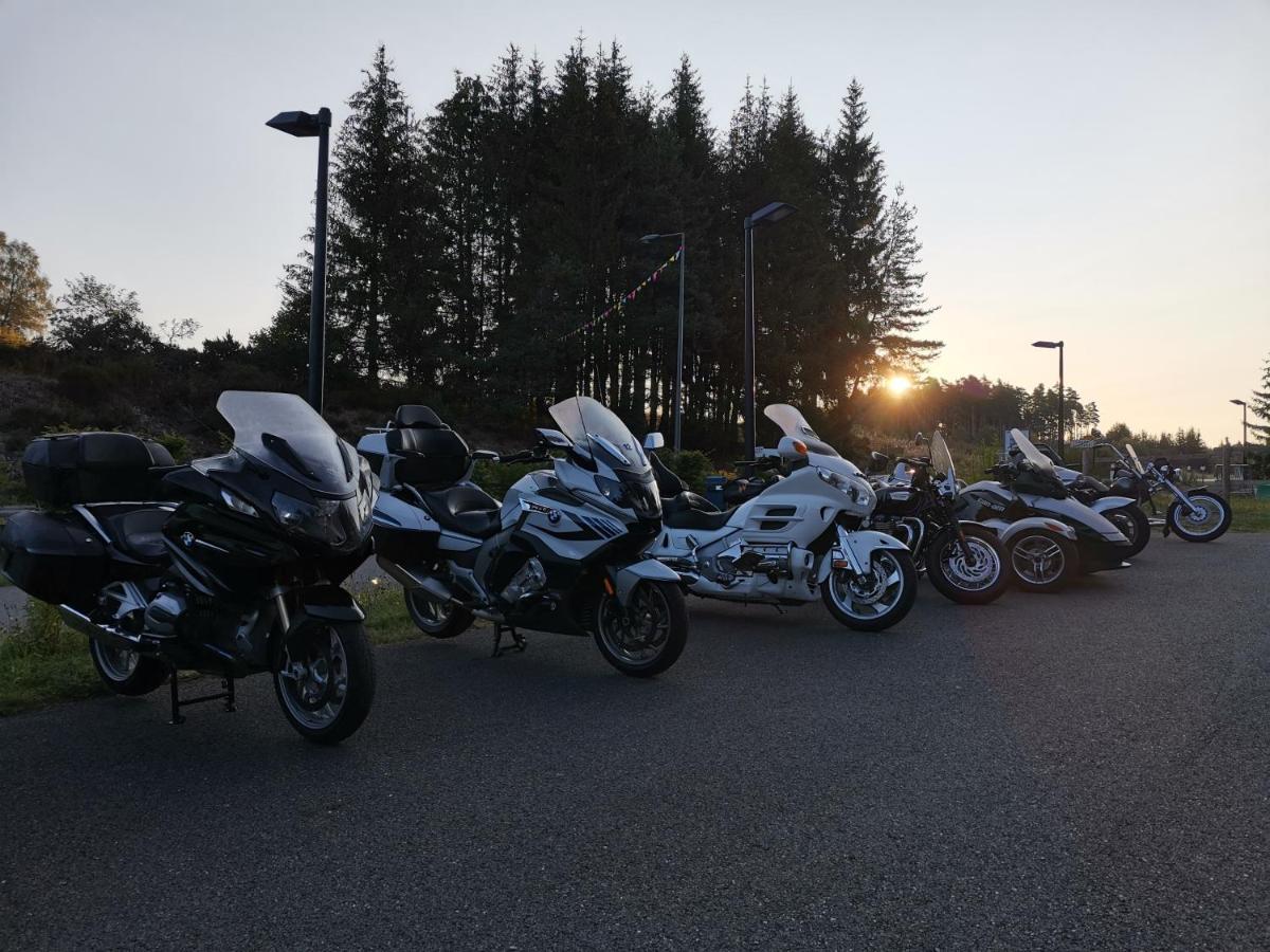 Les Chalets Du Haut-Forez Usson-en-Forez Eksteriør billede